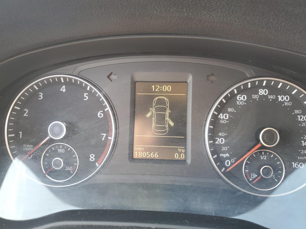 2012 VOLKSWAGEN Passat