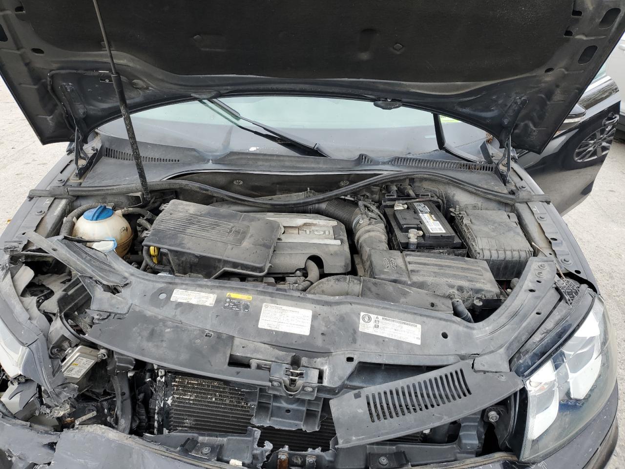 2014 VOLKSWAGEN EOS