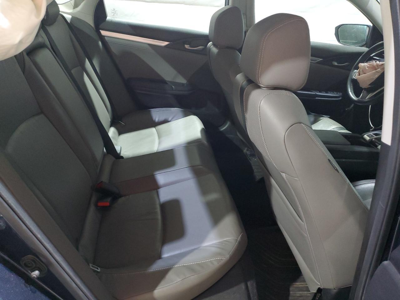 2016 HONDA CIVIC
