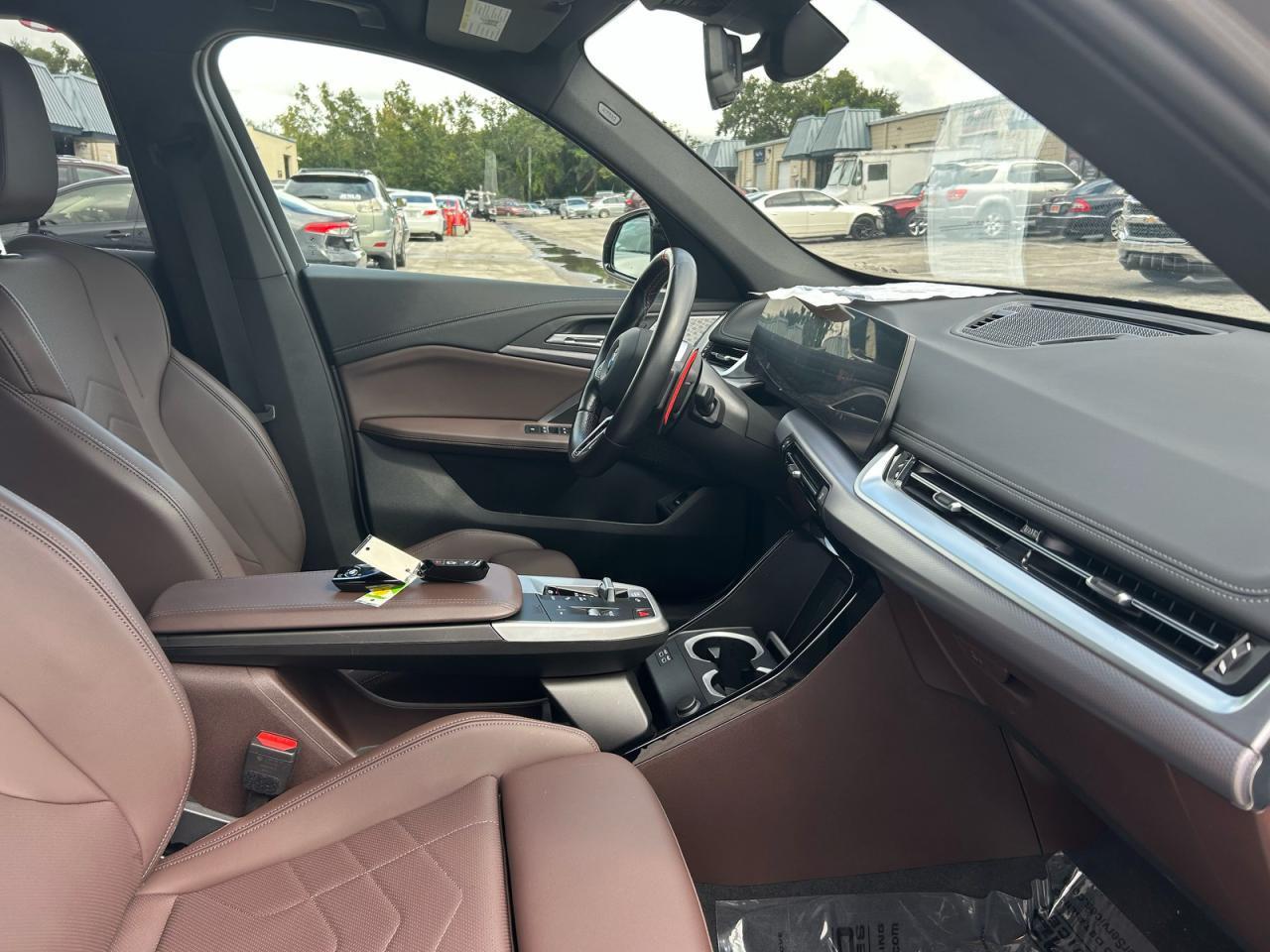 2024 BMW X1