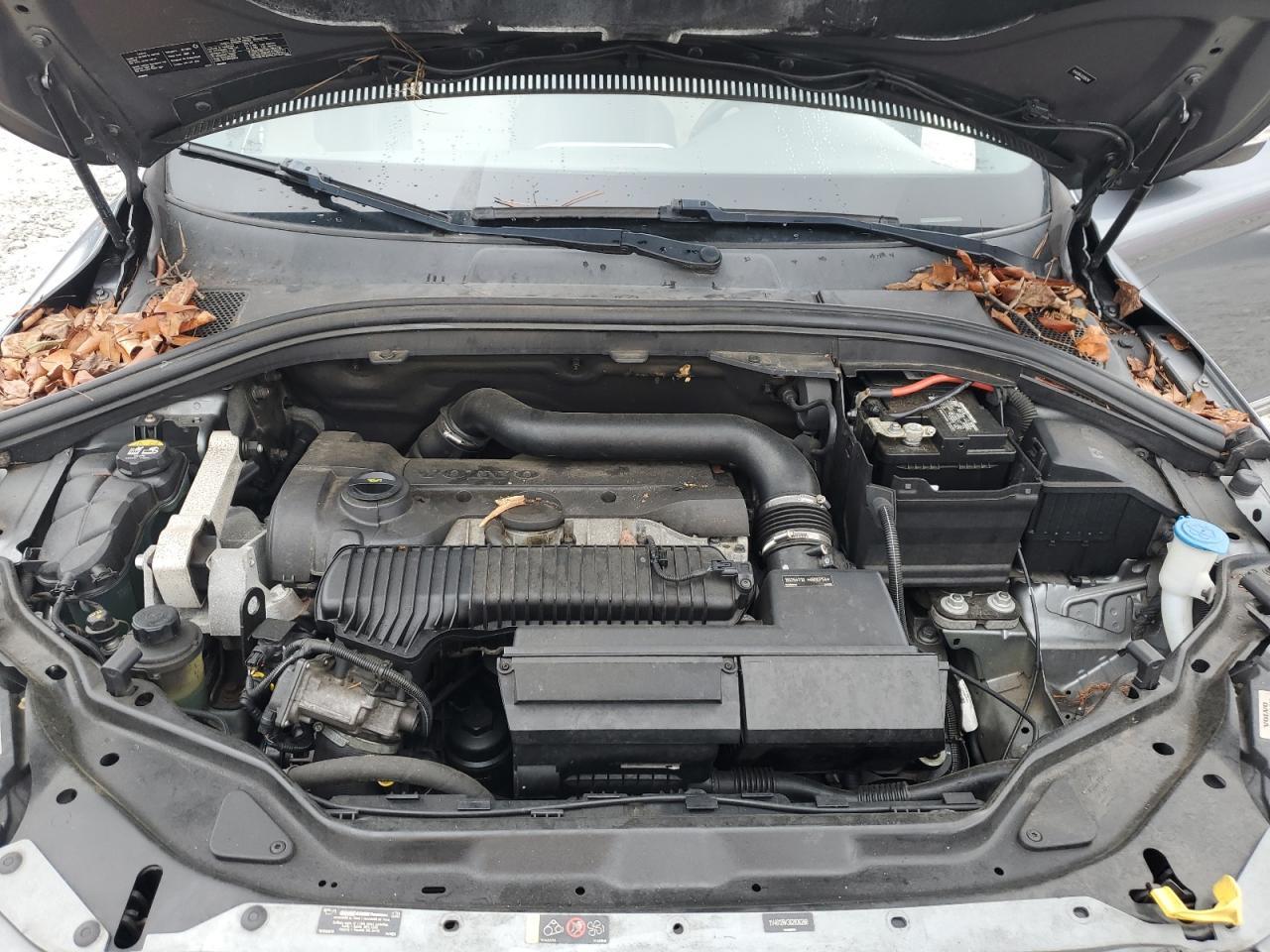 2016 VOLVO XC60