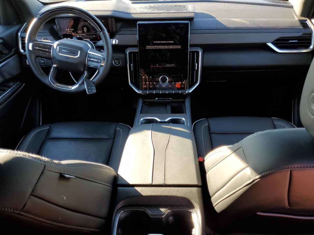 2024 GMC ACADIA