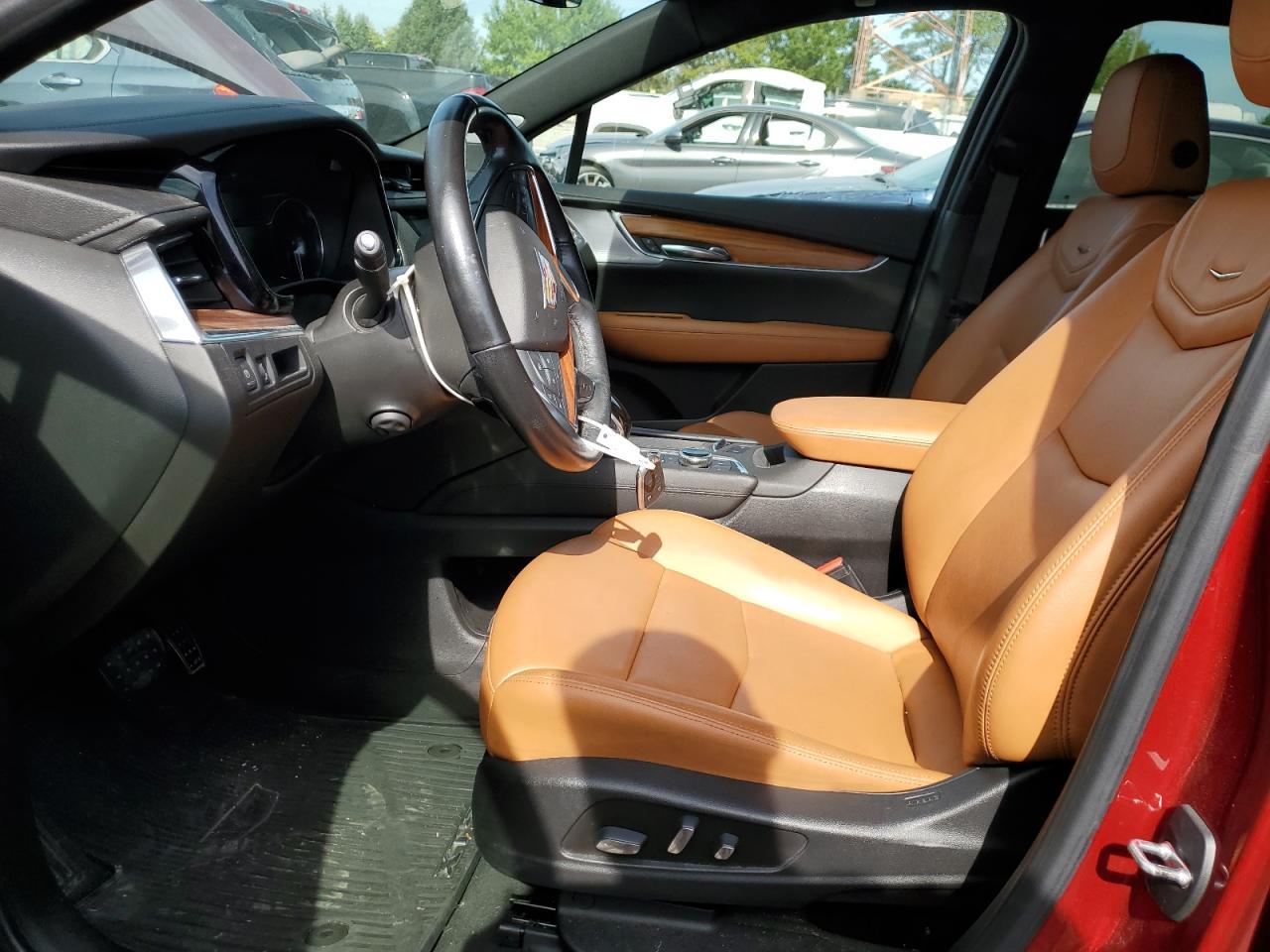2020 CADILLAC XT5