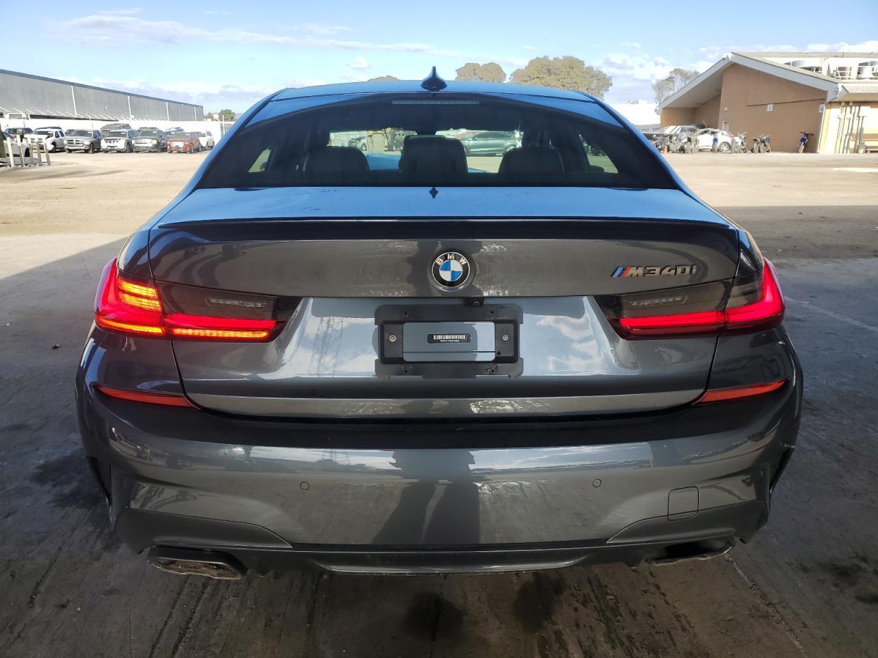 2022 BMW M340i