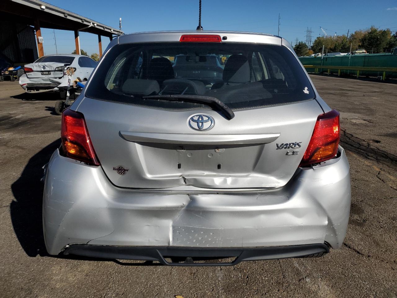 2016 TOYOTA YARIS