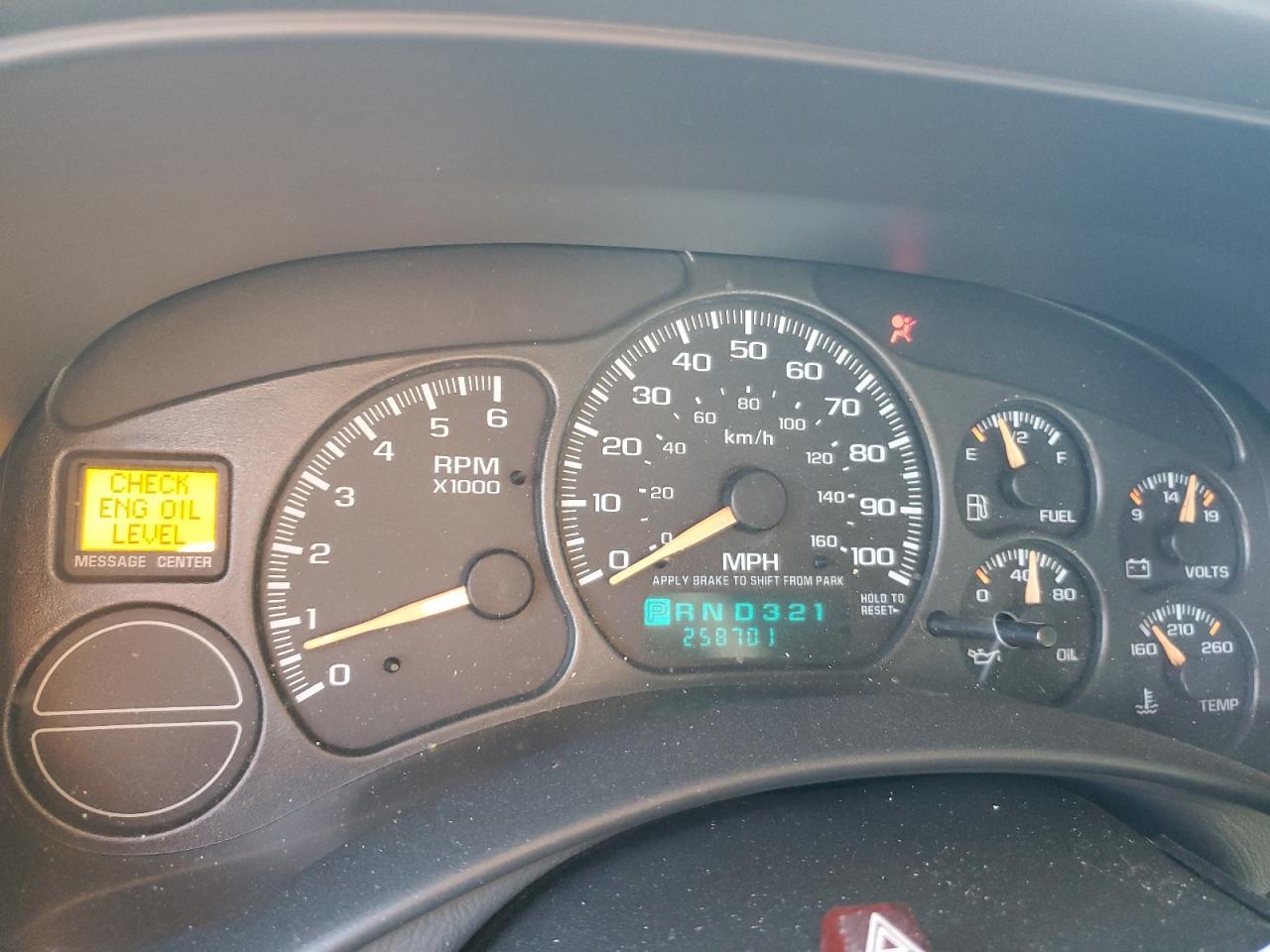 2001 CHEVROLET Tahoe