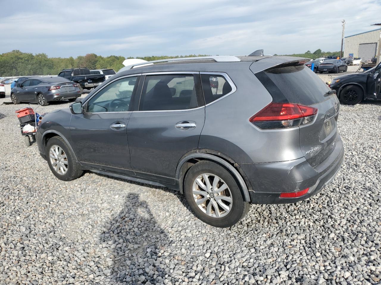 2018 NISSAN ROGUE