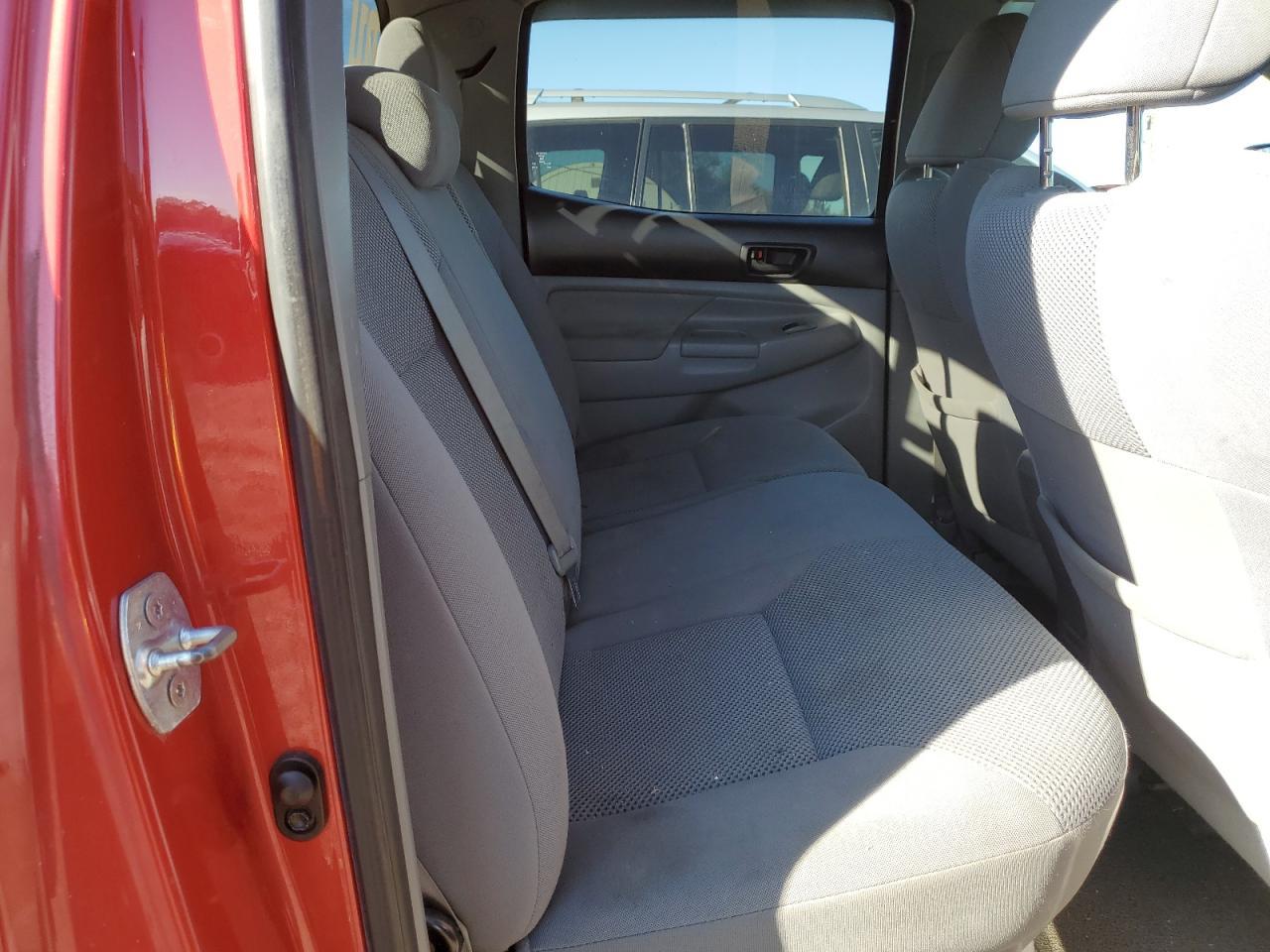 2011 TOYOTA TACOMA
