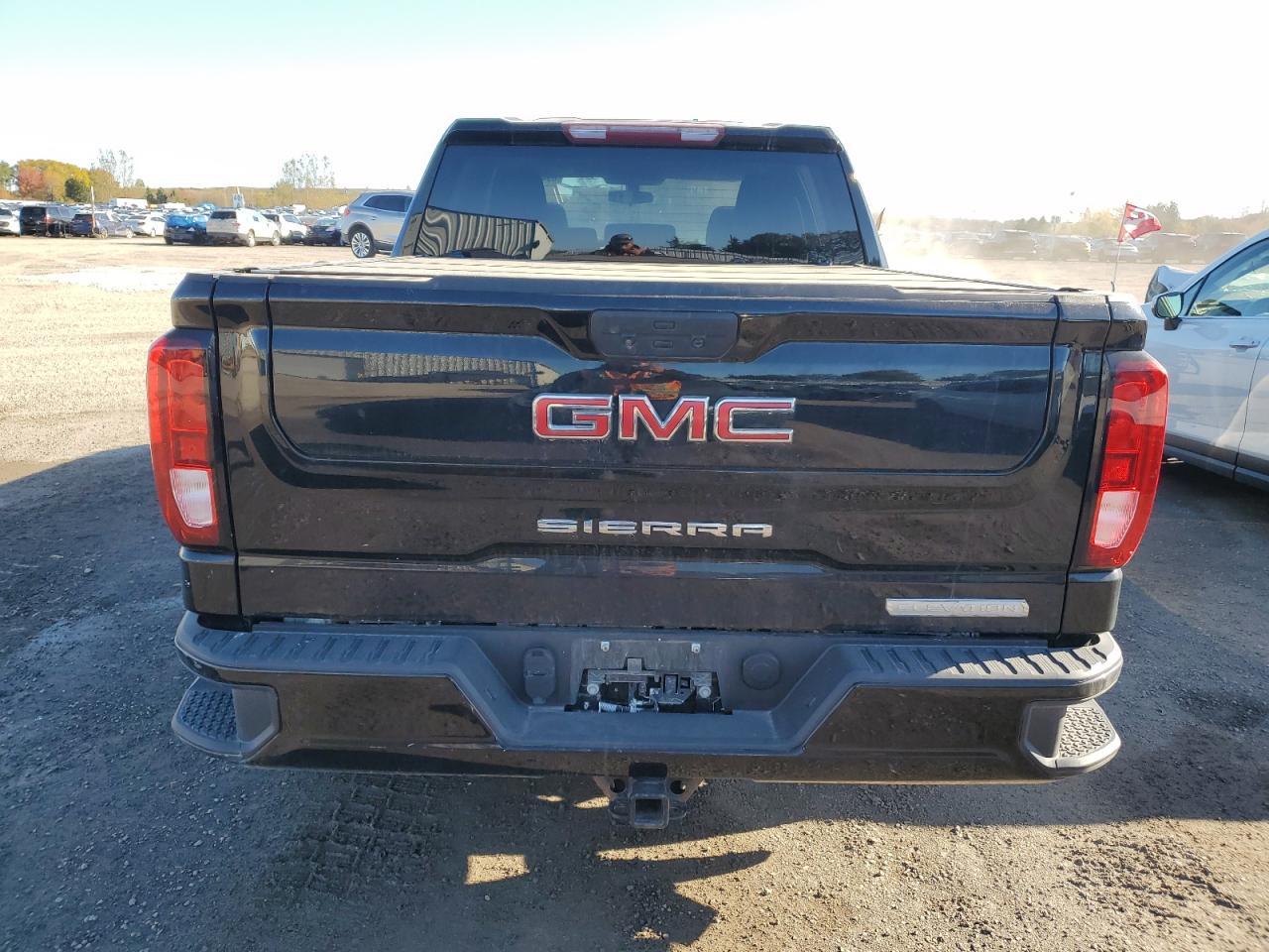 2022 GMC Sierra