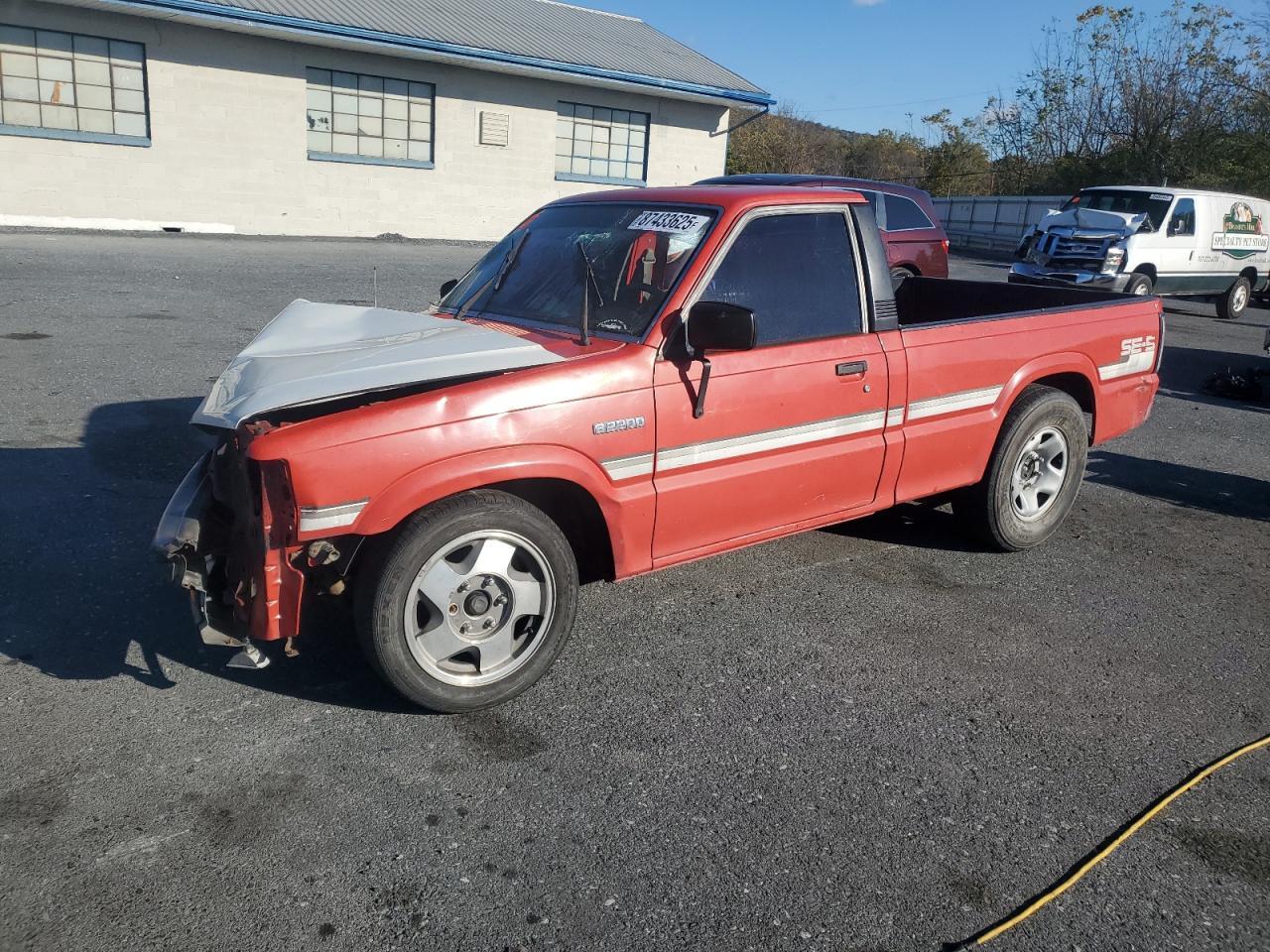 1988 MAZDA B2200
