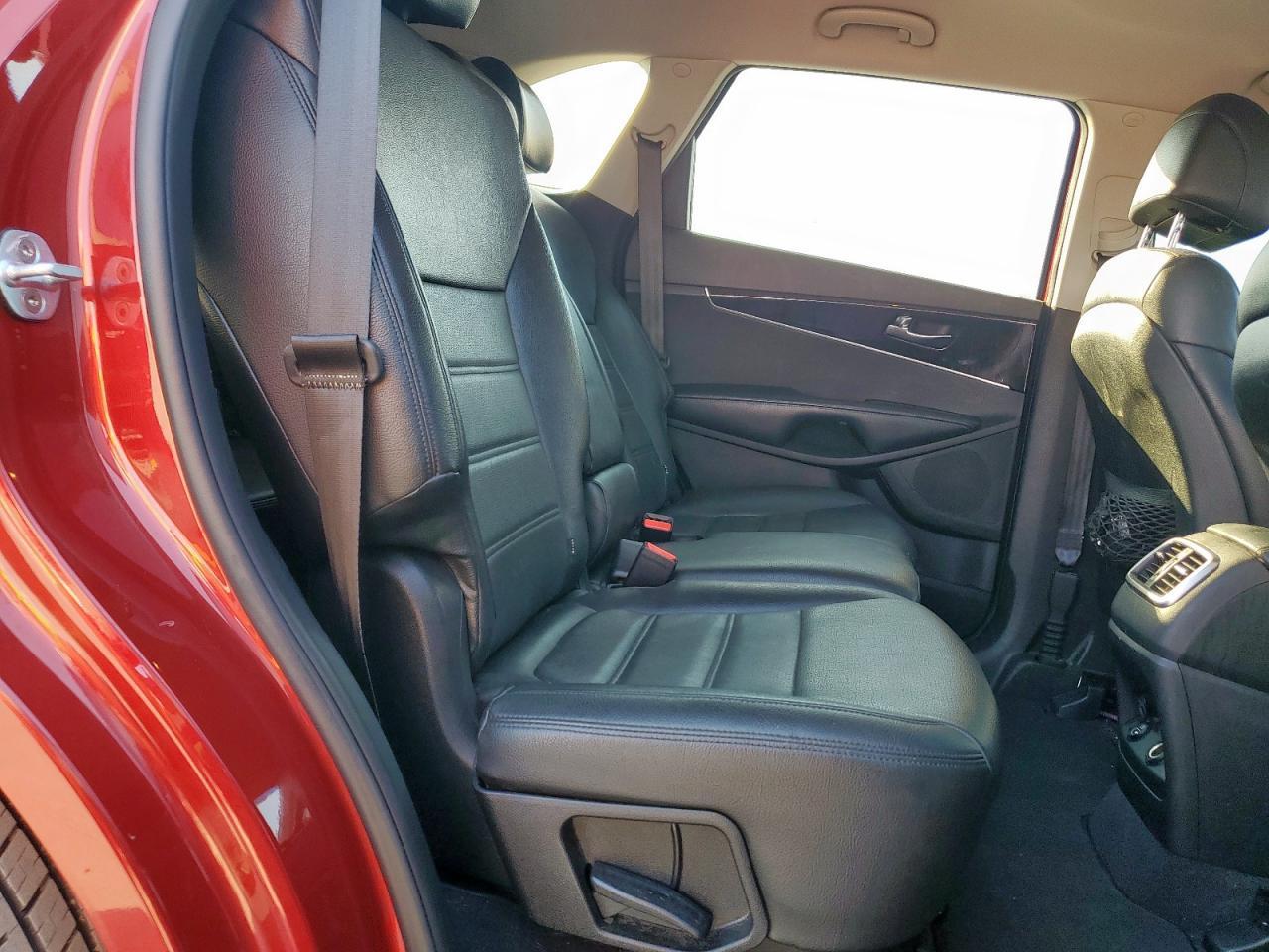 2017 KIA SORENTO