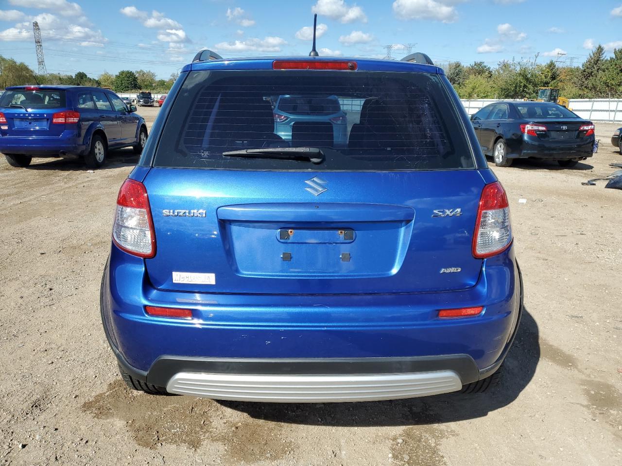 2013 SUZUKI SX4