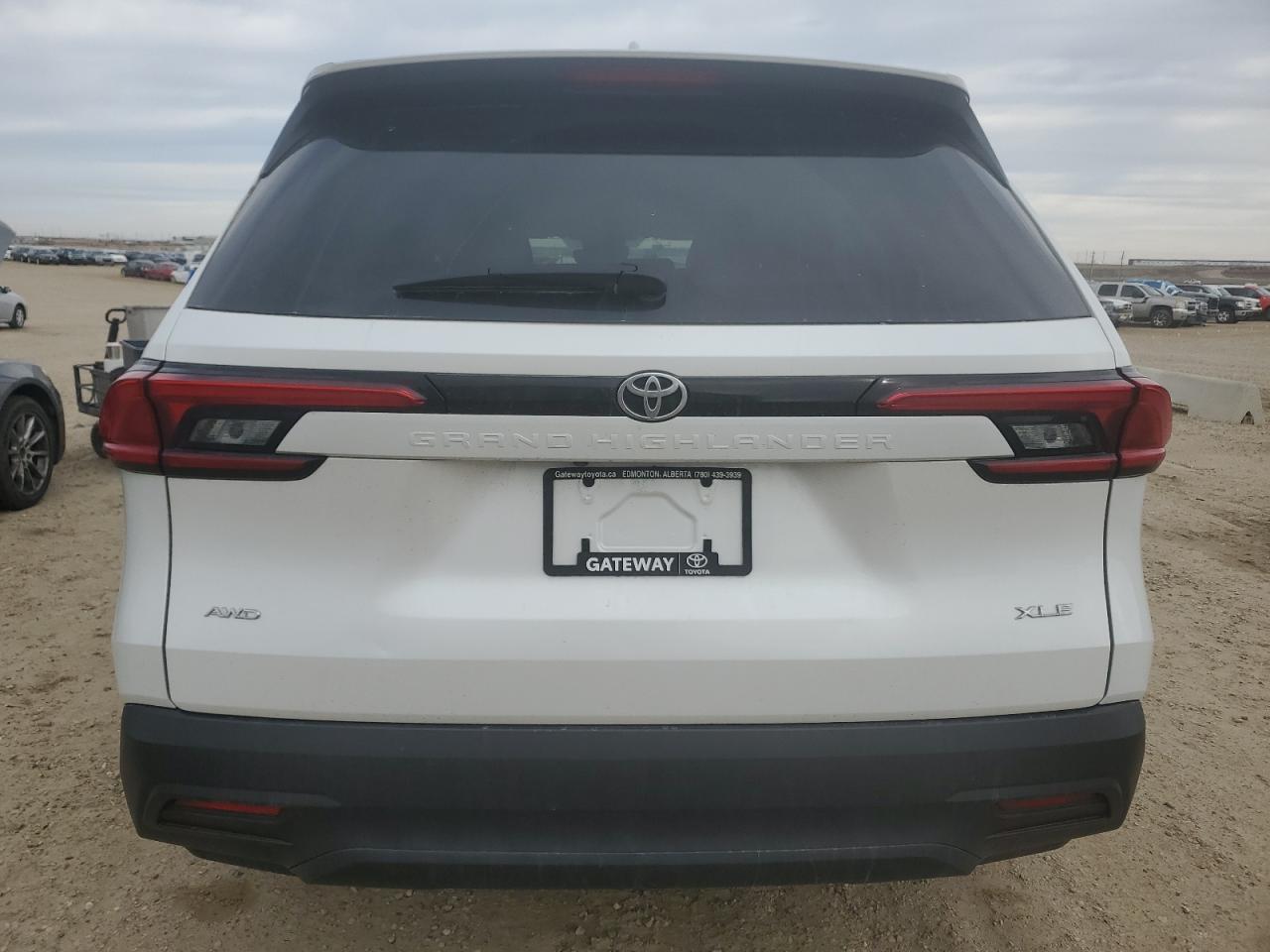 2024 TOYOTA HIGHLANDER
