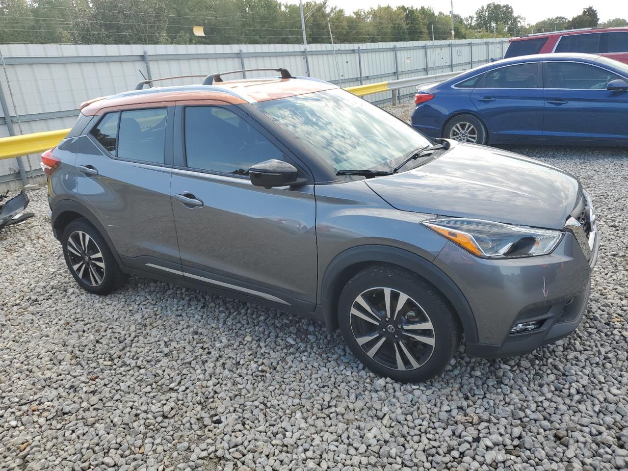 2019 NISSAN KICKS