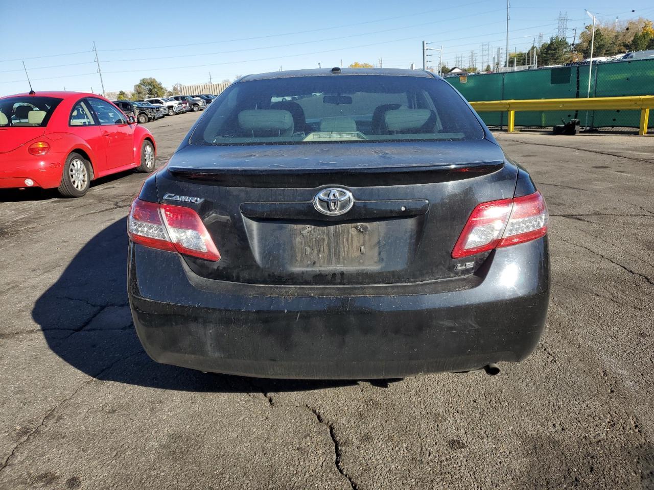 2010 TOYOTA CAMRY