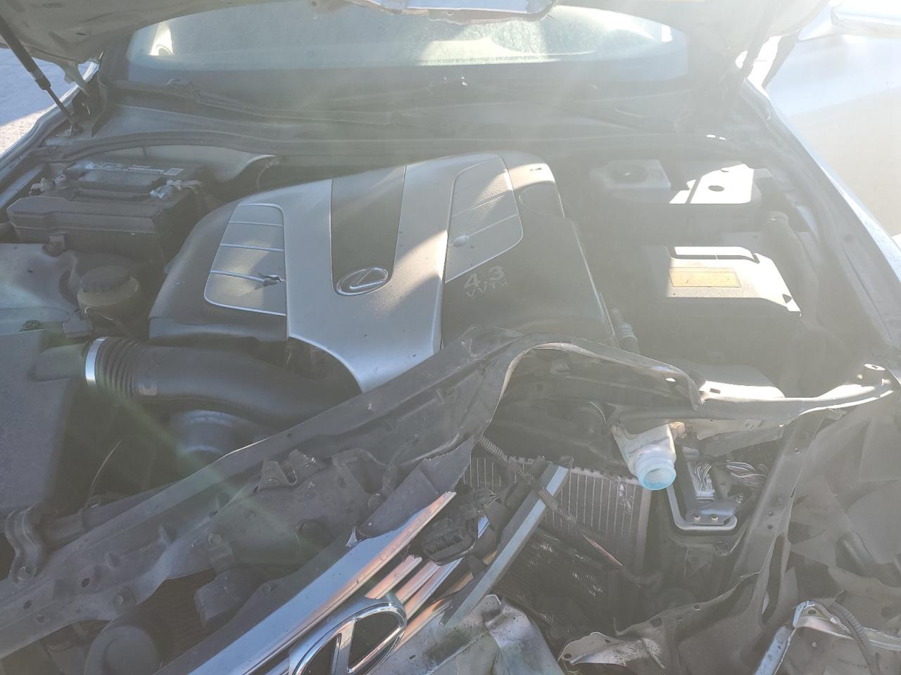 2004 LEXUS SC 430