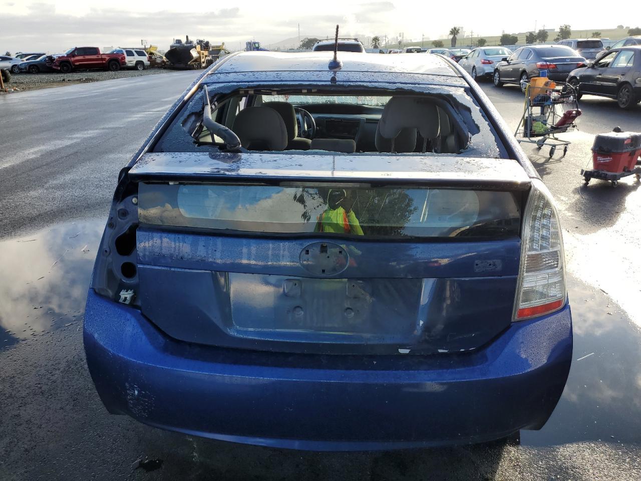 2011 TOYOTA PRIUS