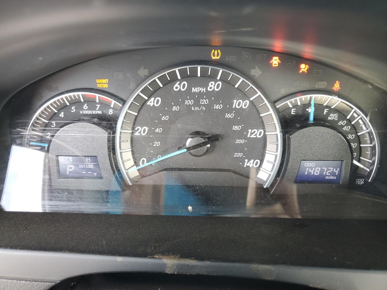 2014 TOYOTA CAMRY