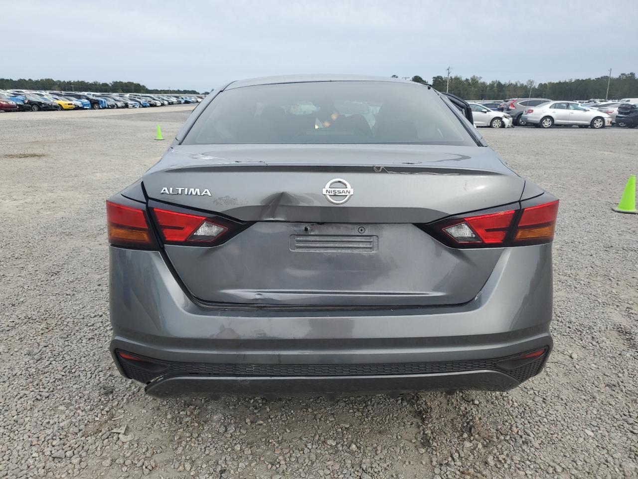 2022 NISSAN ALTIMA