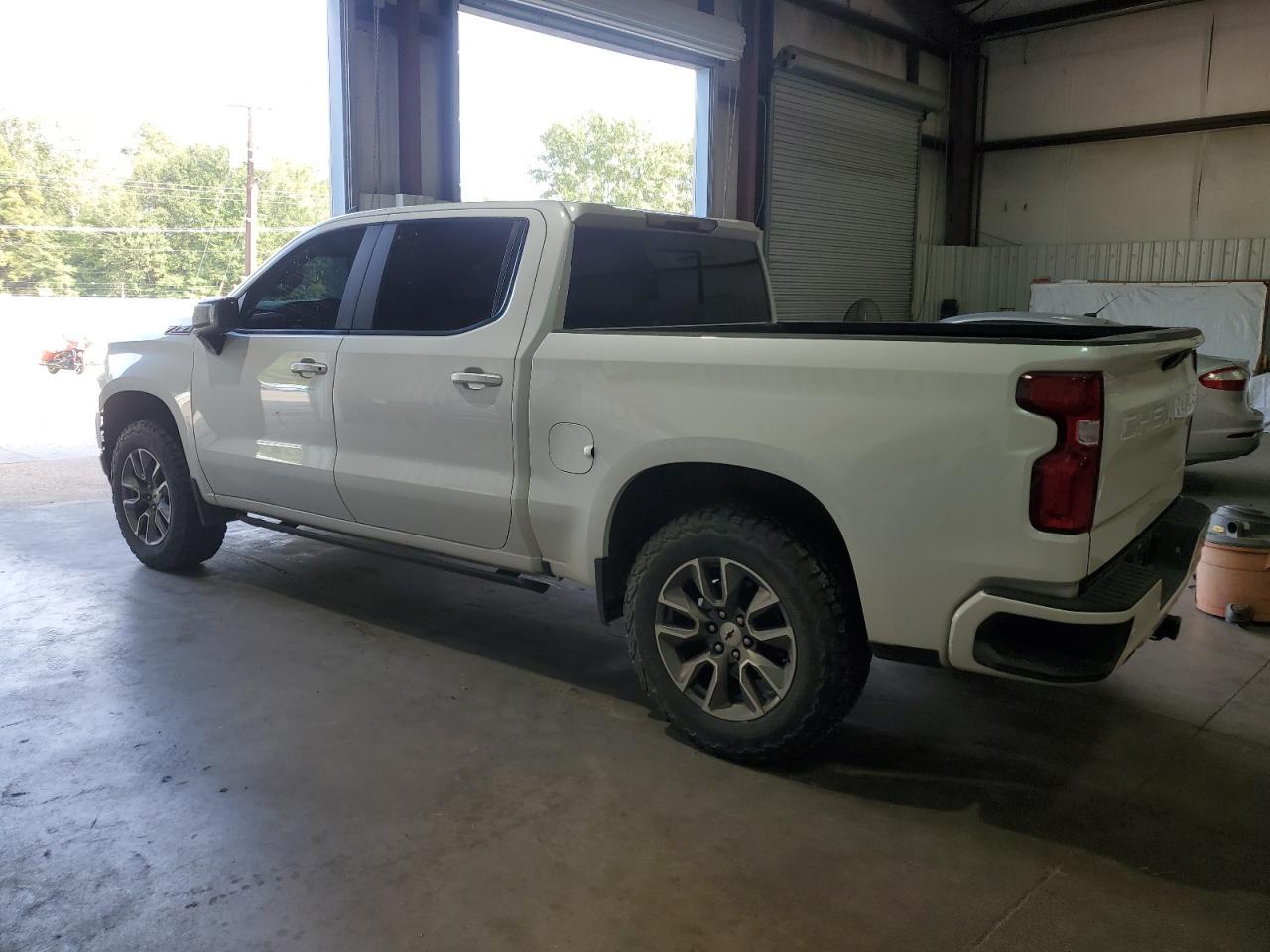 2021 CHEVROLET Silverado