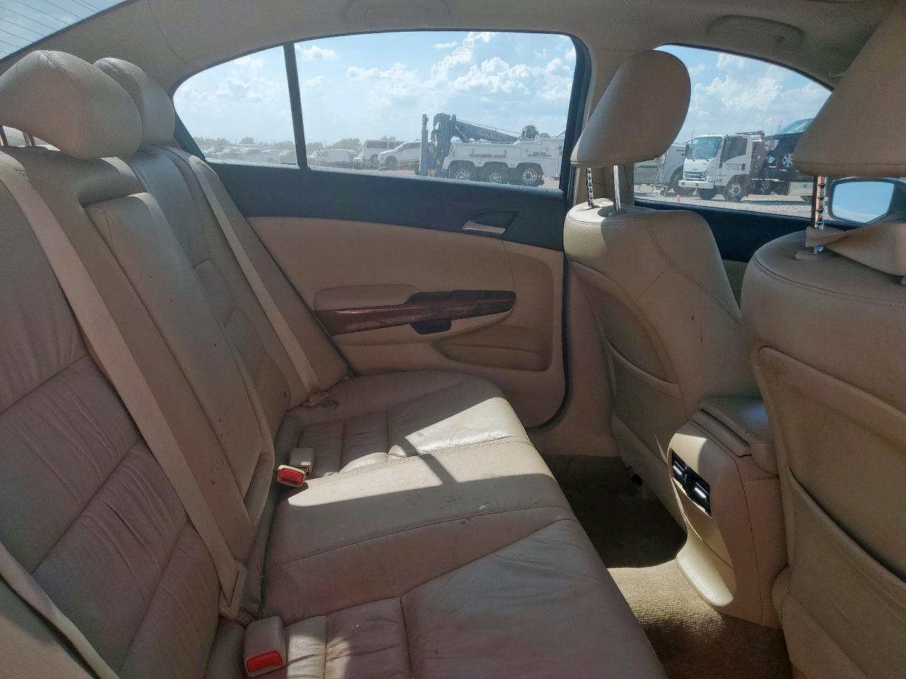 2012 HONDA ACCORD