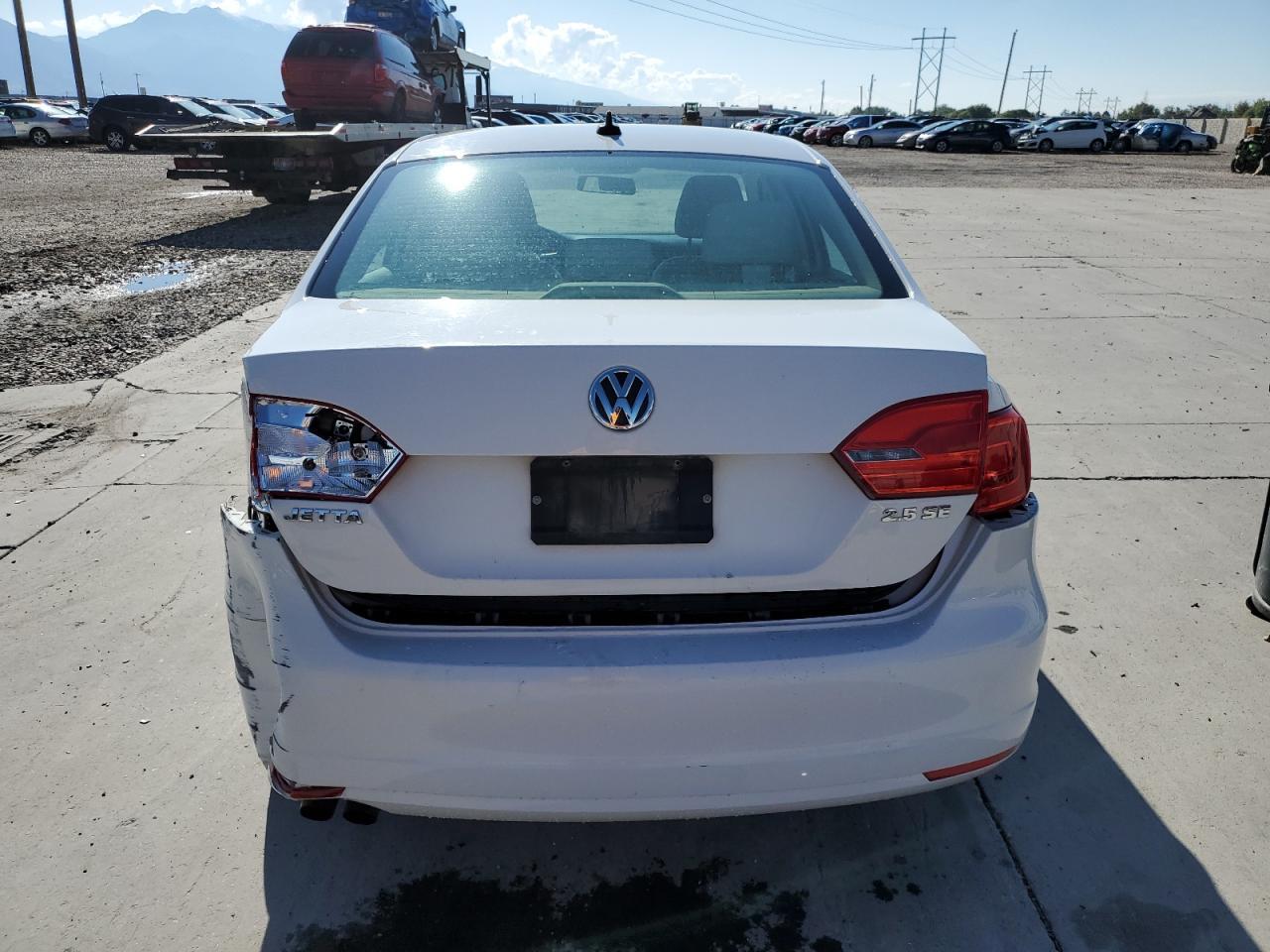 2013 VOLKSWAGEN JETTA