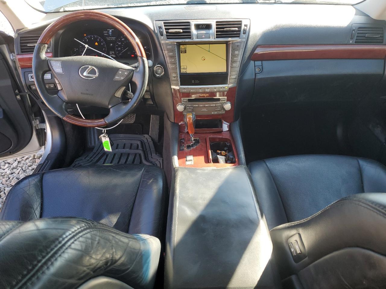 2010 LEXUS LS 460