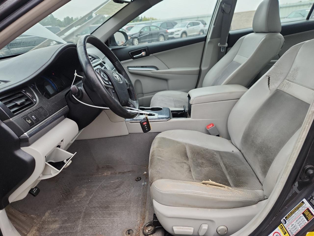2012 TOYOTA CAMRY