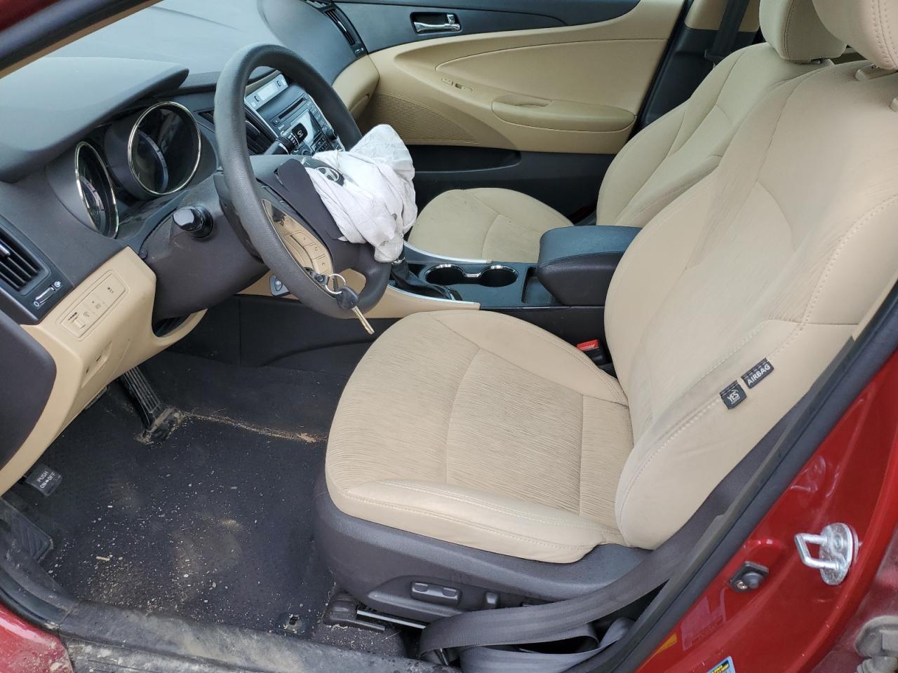 2011 HYUNDAI SONATA