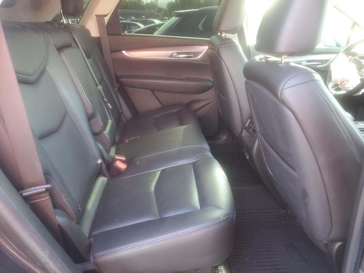 2018 CADILLAC XT5