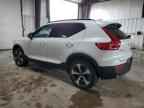 2023 VOLVO XC40
