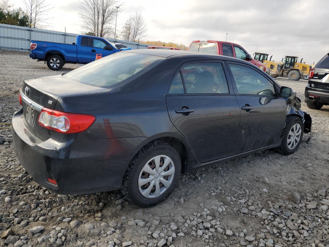 2011 TOYOTA COROLLA