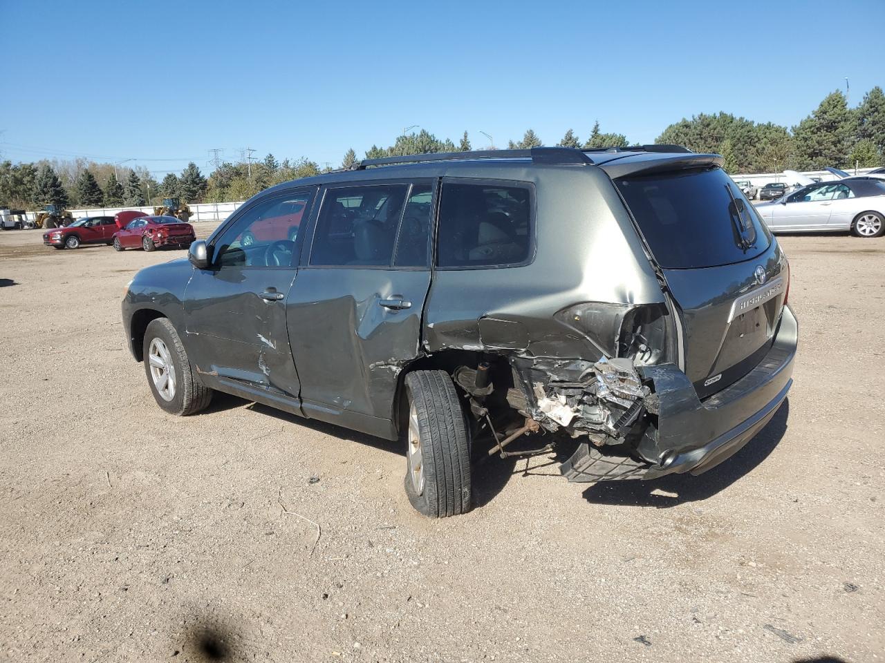 2010 TOYOTA HIGHLANDER