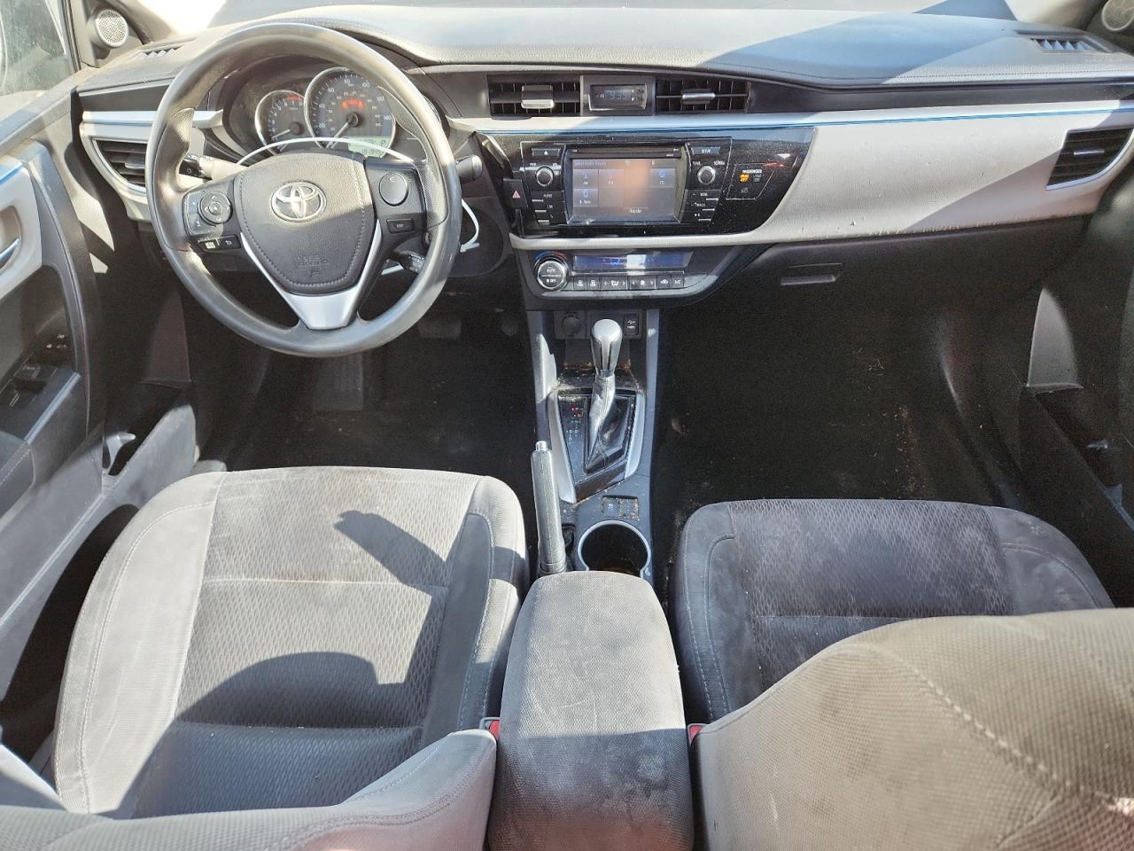 2015 TOYOTA COROLLA
