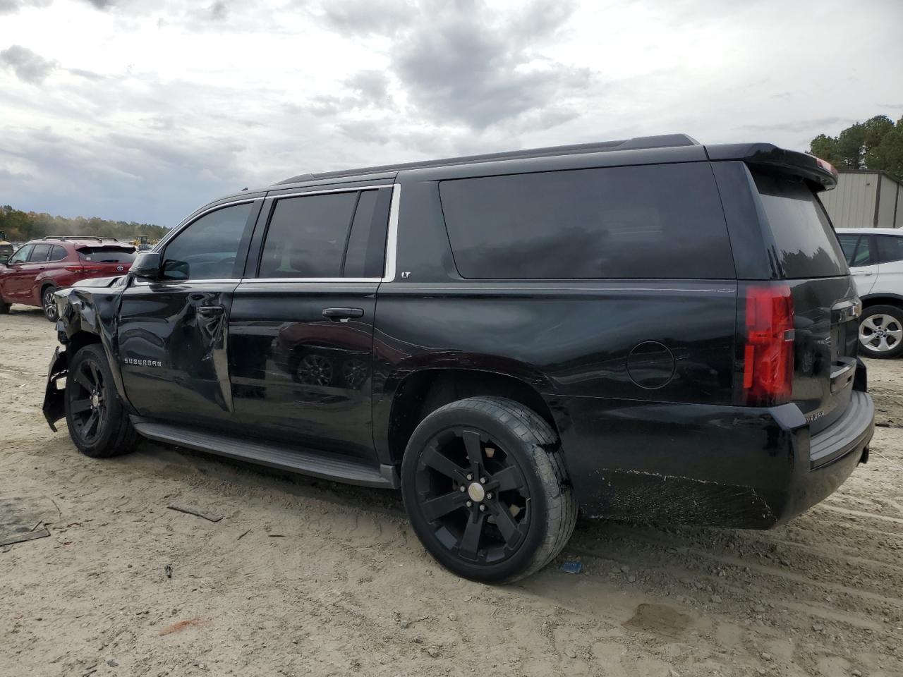 2015 CHEVROLET Suburban