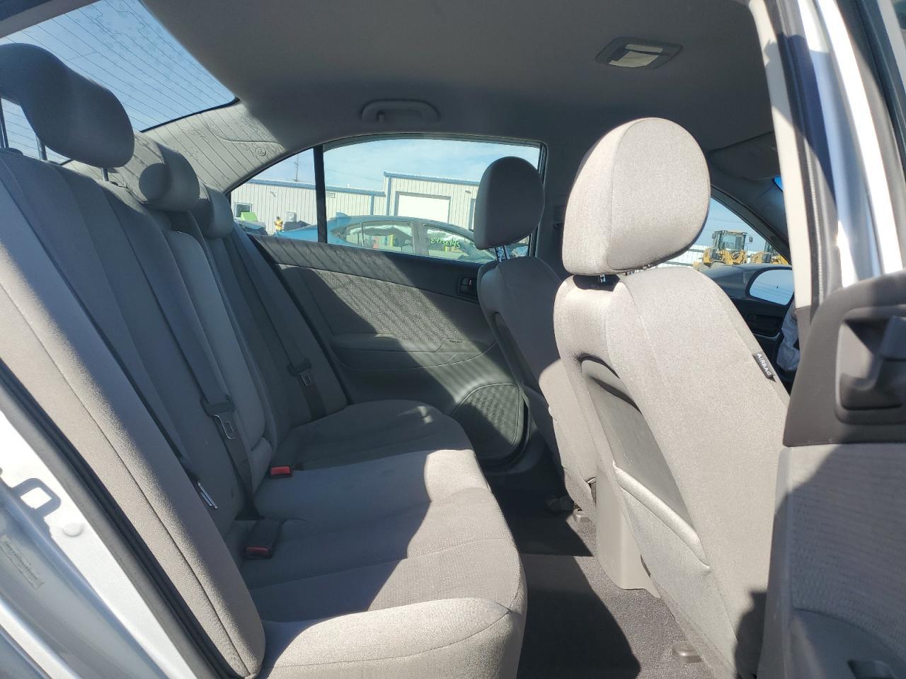 2010 HYUNDAI SONATA