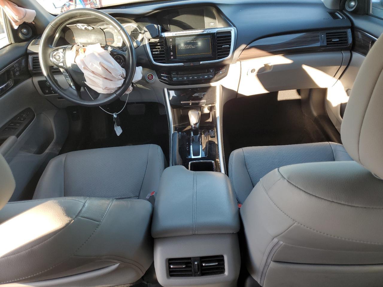 2016 HONDA ACCORD