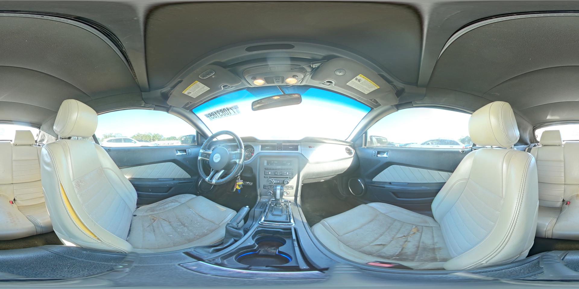2013 FORD MUSTANG