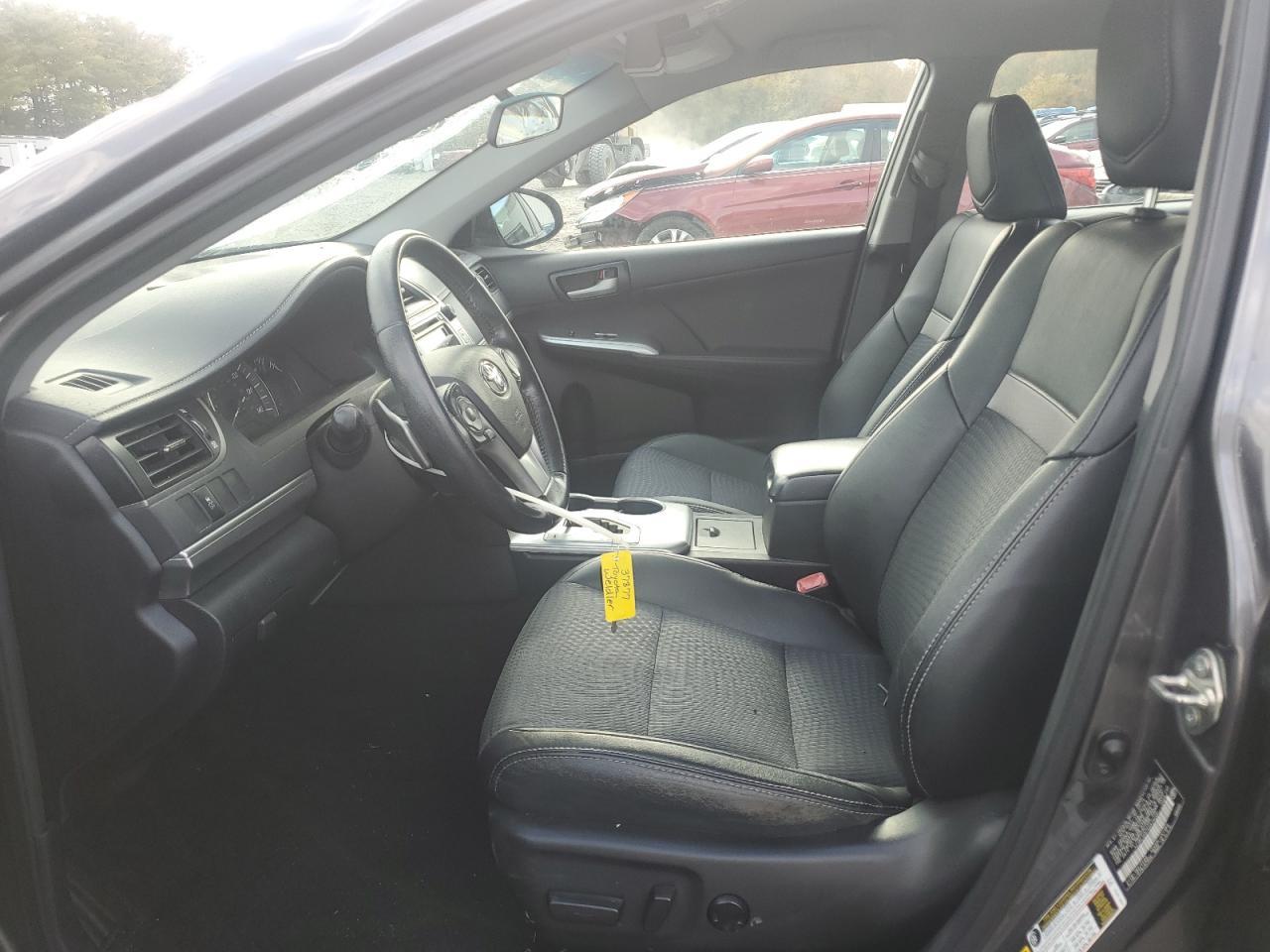 2014 TOYOTA CAMRY