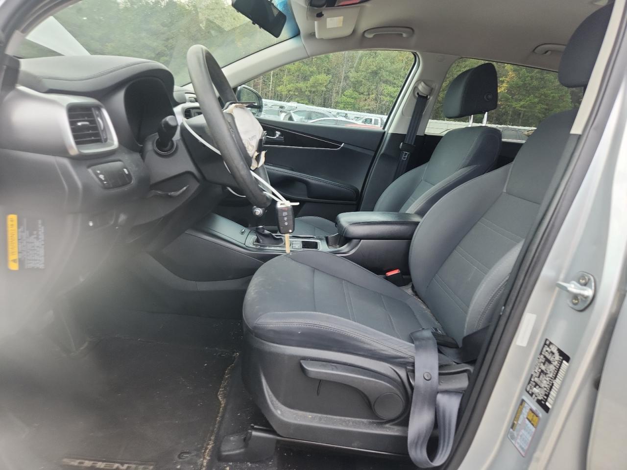 2017 KIA SORENTO