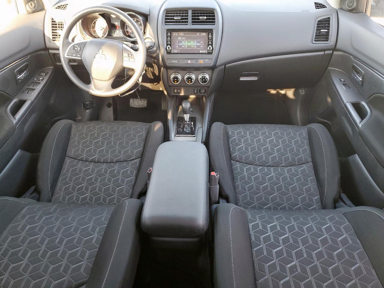 2024 MITSUBISHI Outlander Sport