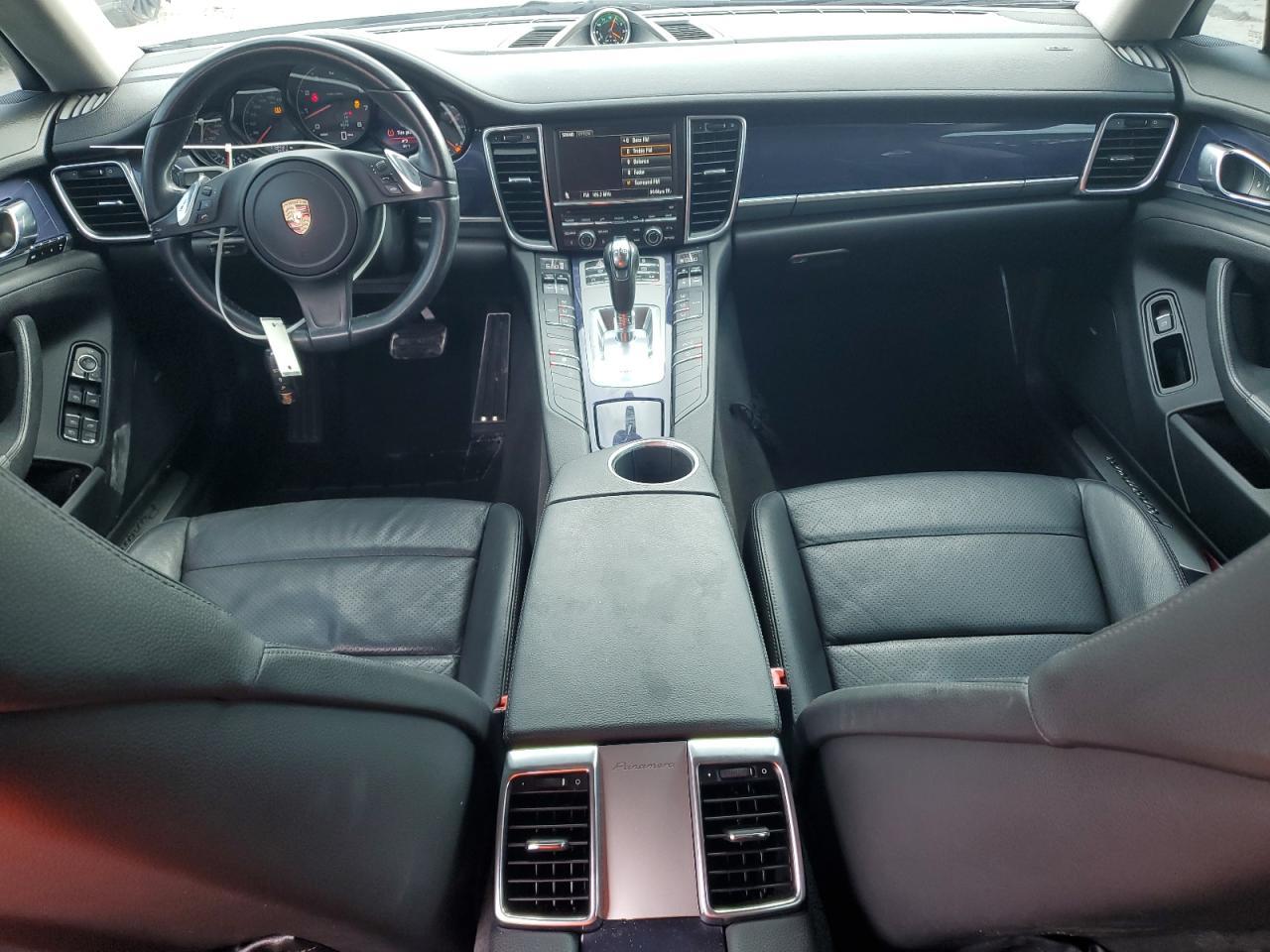 2013 PORSCHE Panamera