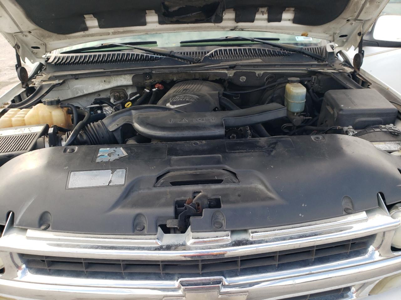 2002 CHEVROLET Tahoe