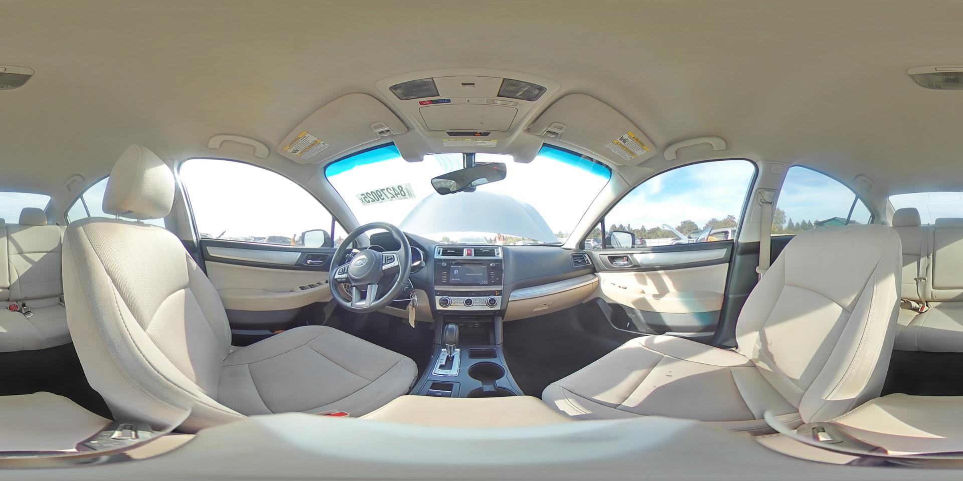 2017 SUBARU Legacy