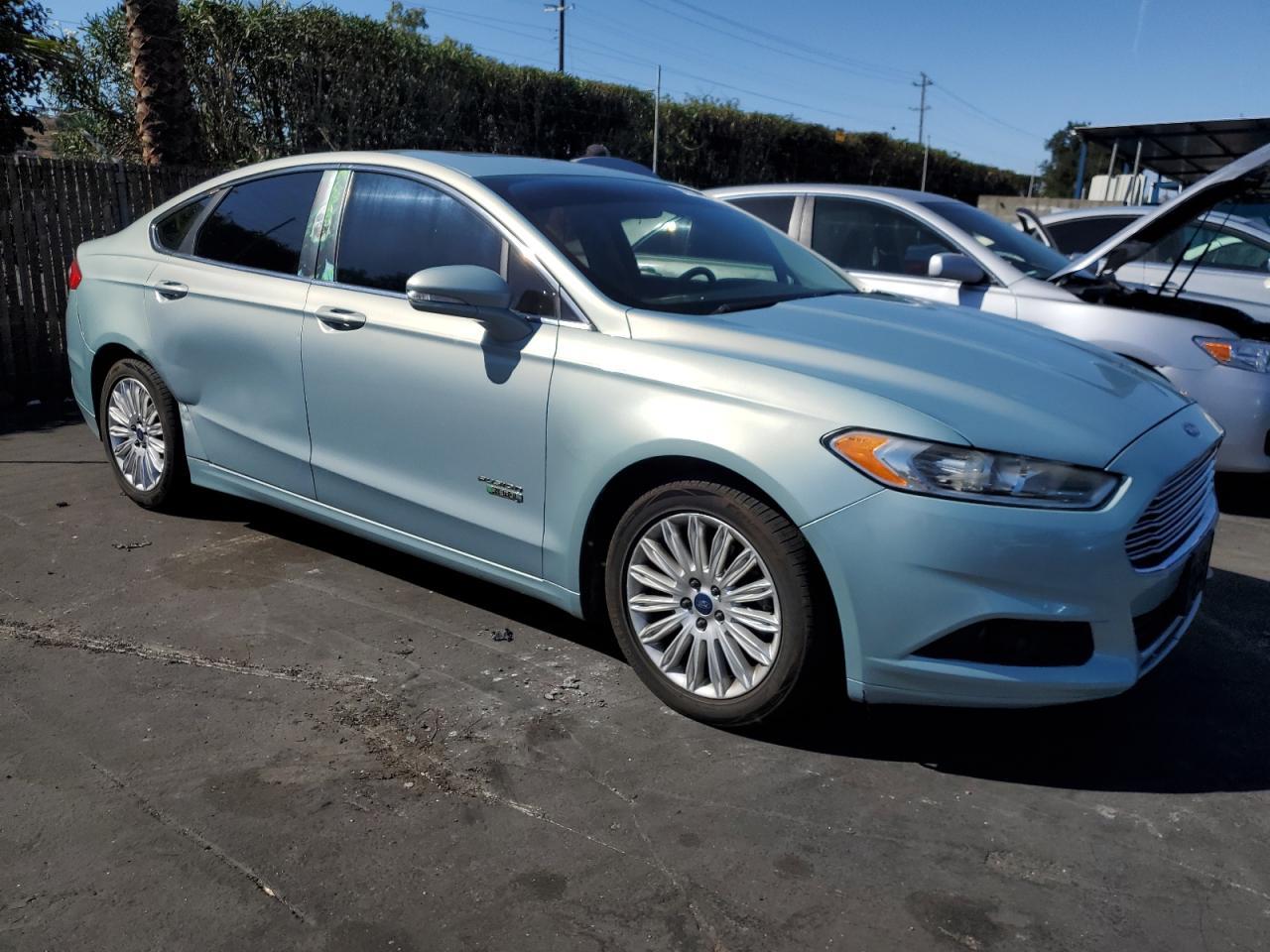 2014 FORD FUSION