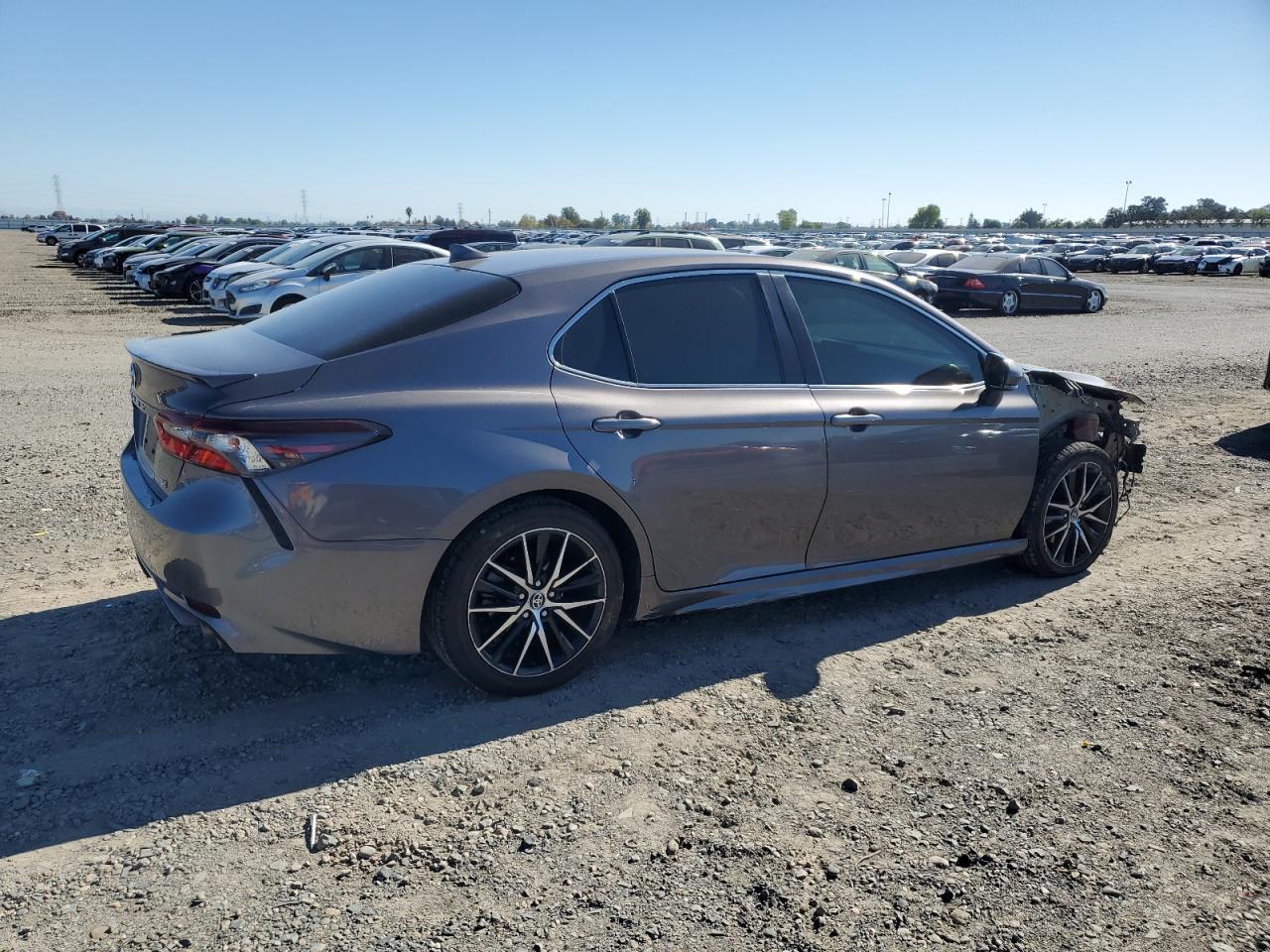2022 TOYOTA CAMRY