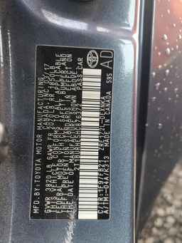 2017 TOYOTA COROLLA