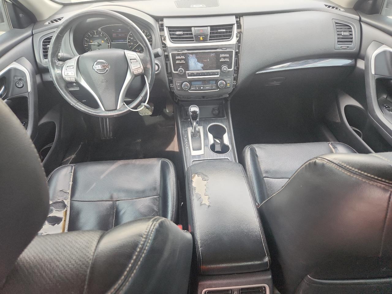 2017 NISSAN ALTIMA