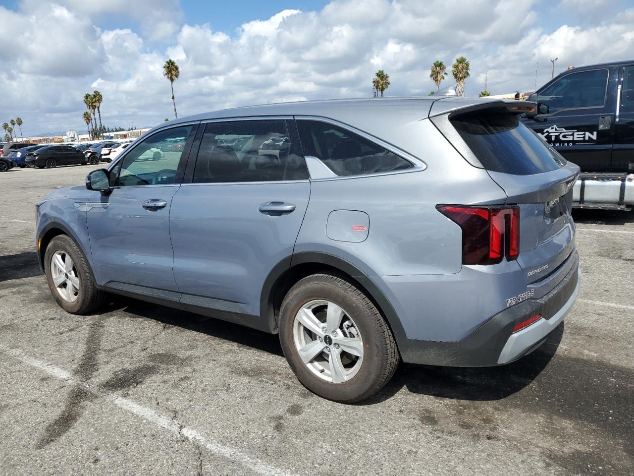 2025 KIA SORENTO