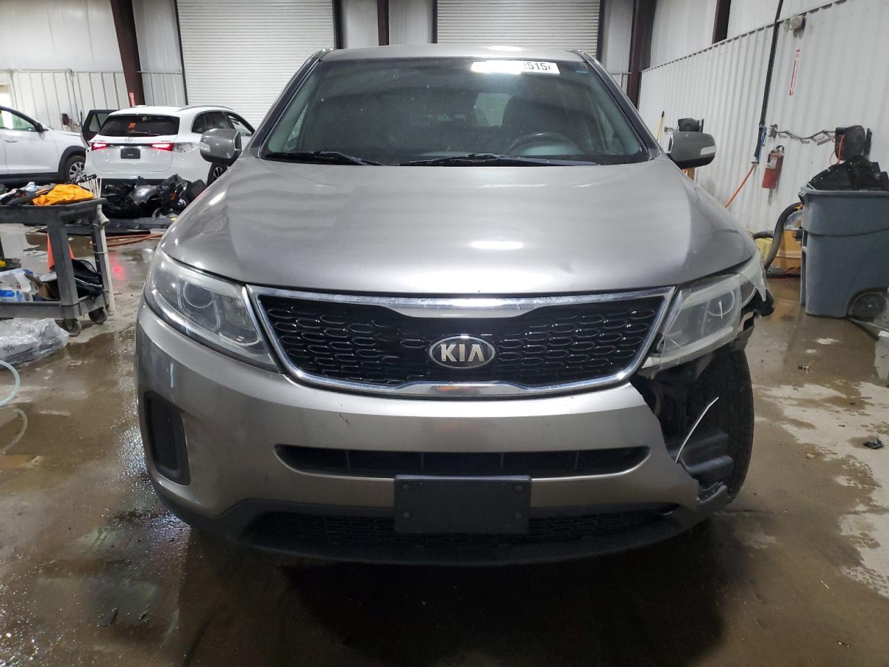 2015 KIA SORENTO
